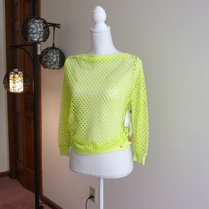 Pink Lotus bright Yellow Top